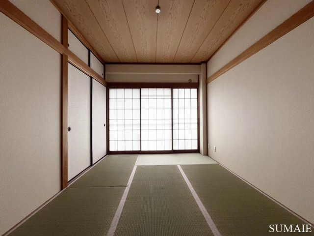 第一川鍋ビルの和室