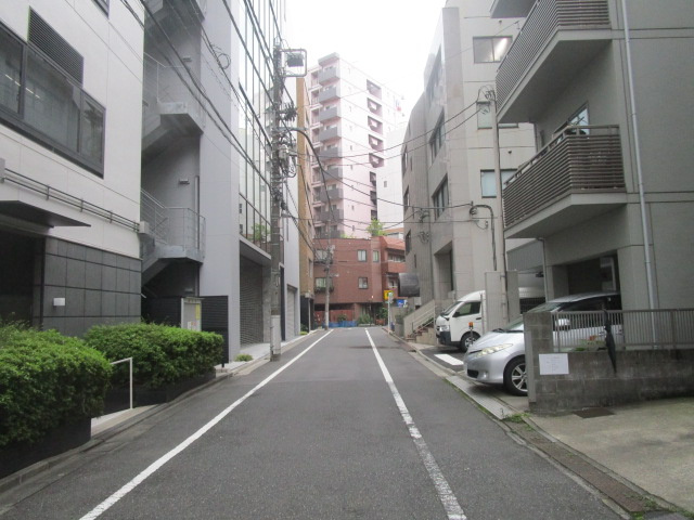 文京区本郷３丁目の倉庫