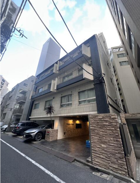 文京区本郷３丁目の倉庫の外観