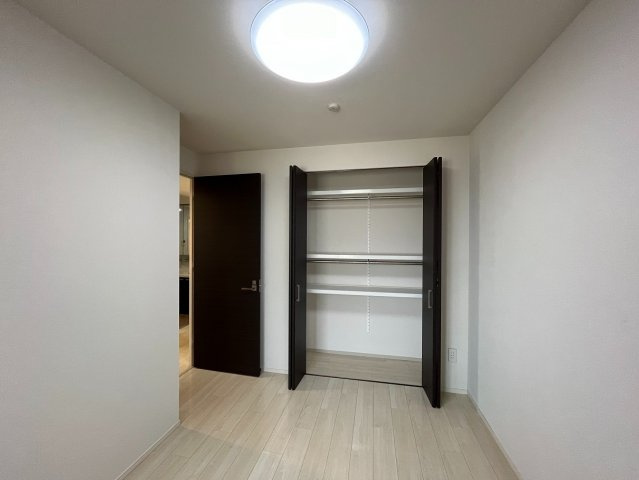 ポレスター野田屋町の収納
