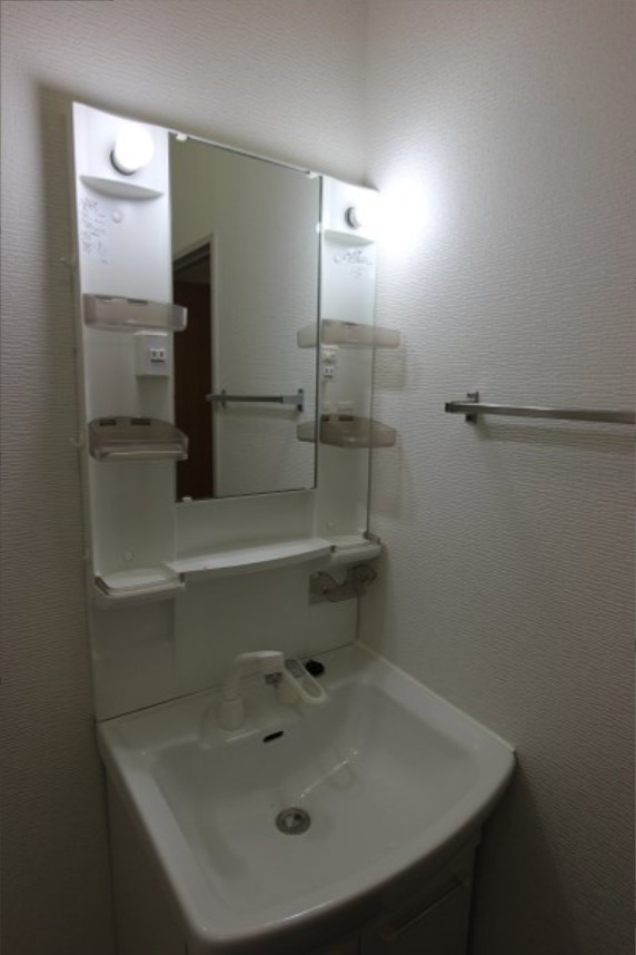 オータムビレッジⅠの独立洗面台