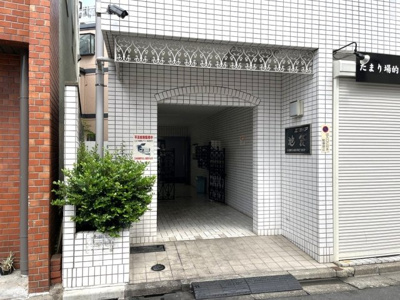 【エントランス】 | エスカイア池袋