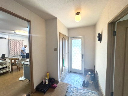 阪南市緑ヶ丘３丁目　中古戸建のエントランス