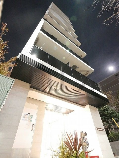 ステージファースト横浜の外観