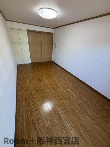 ソレイユの居間・リビング