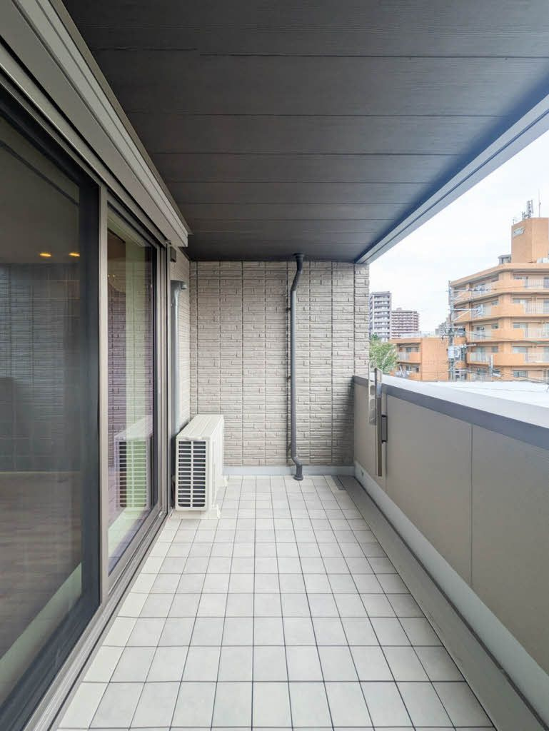 シャーメゾン　新屋敷　Ｐｒｅｍｉｕｍのバルコニー