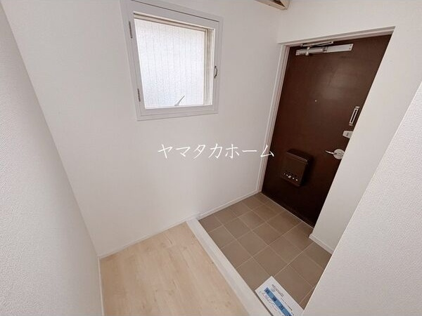 丸山住宅5棟の玄関
