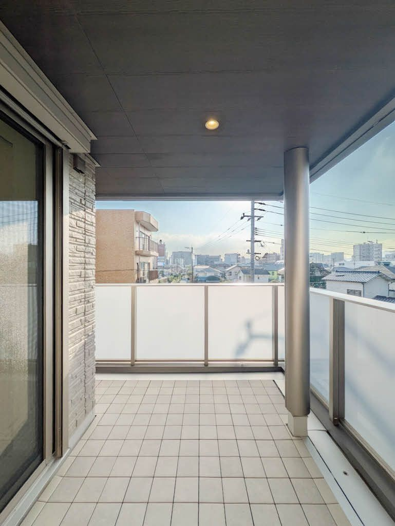 シャーメゾン　新屋敷　Ｐｒｅｍｉｕｍのバルコニー