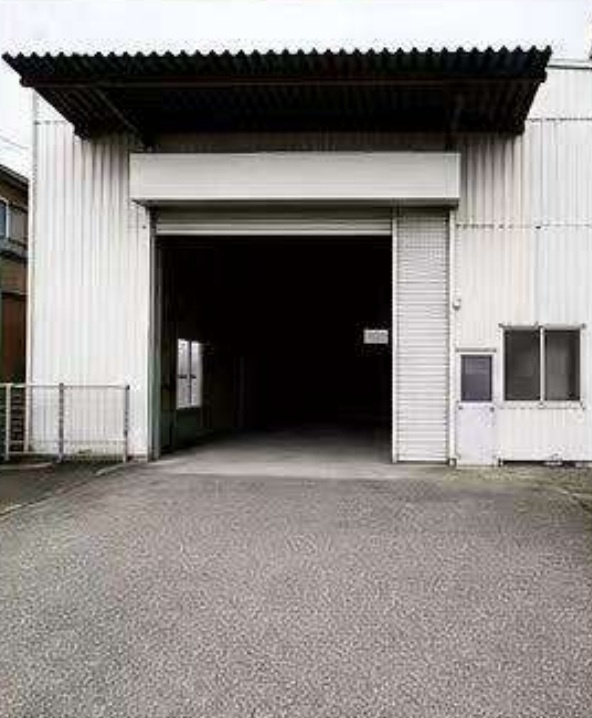 川口市上青木西４丁目の倉庫の外観