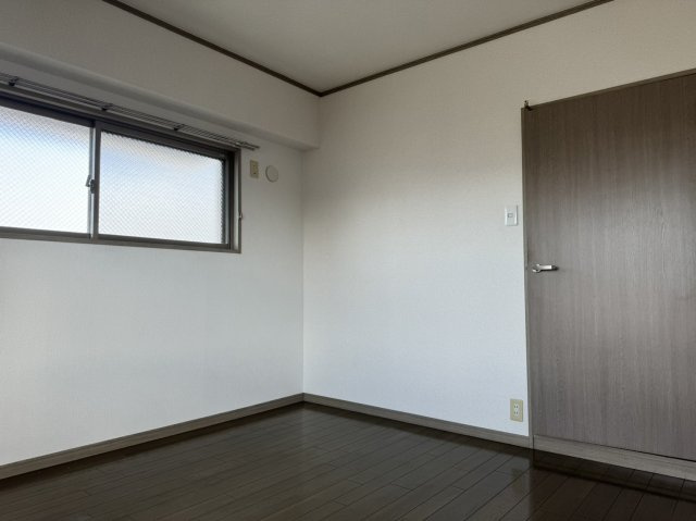 プレアール福重の洋室|広々とした洋室です