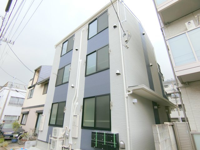 シュスラン大森の外観