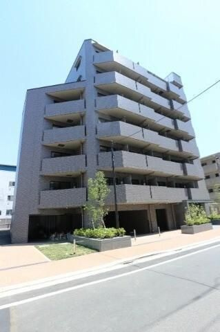 ルーブル大島弐番館の外観