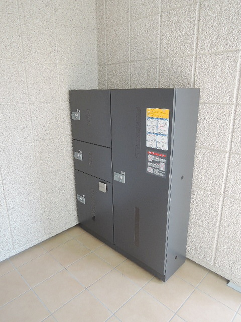 メゾン冨士のその他共用部分|便利な宅配ＢＯＸ