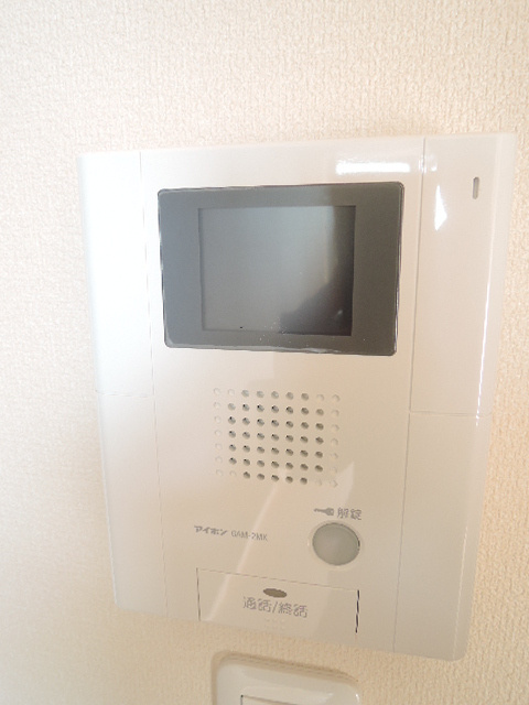 メゾン冨士のセキュリティ|安心のＴＶモニタ付インタホン