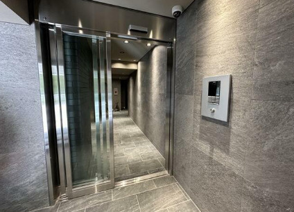S-RESIDENCE錦糸町Southのエントランス