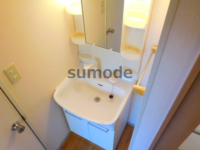 髙井マンションの洗面所