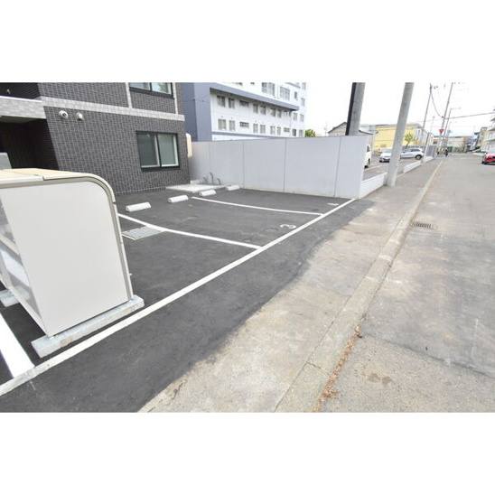 【駐車場】ウィン栄町 