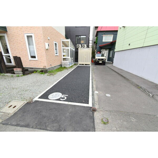 【駐車場】ウィン栄町 