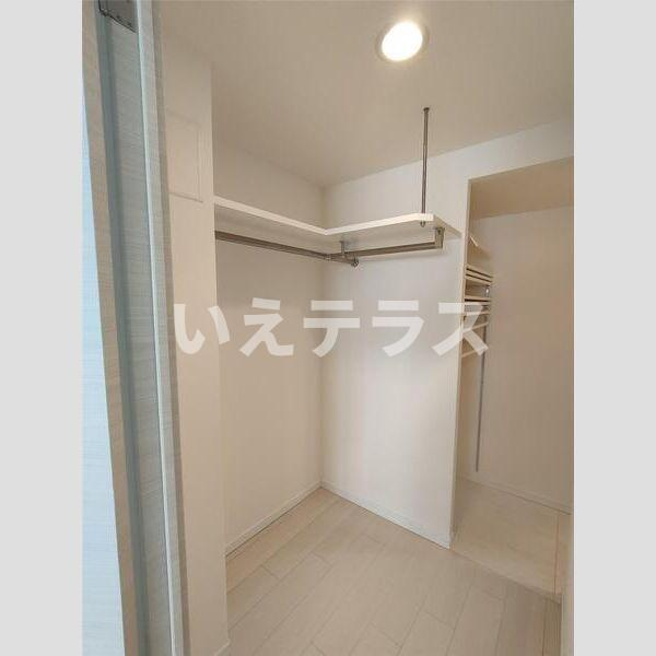 S-RESIDENCE神戸磯上通の収納
