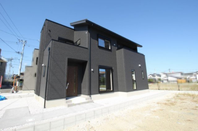 東石立町　新築戸建　2号棟　（全2区画）の外観|2号棟　土地面積　175.12㎡（約52.97坪）　建物面積112.20㎡（約33.94坪）
１階　62.10㎡／2階　50.10㎡　　