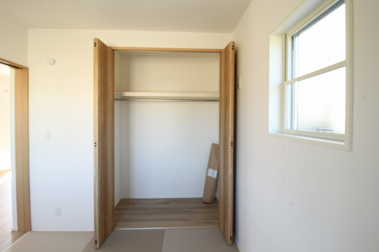 東石立町　新築戸建　2号棟　（全2区画）の和室|1Ｆ　4.5帖