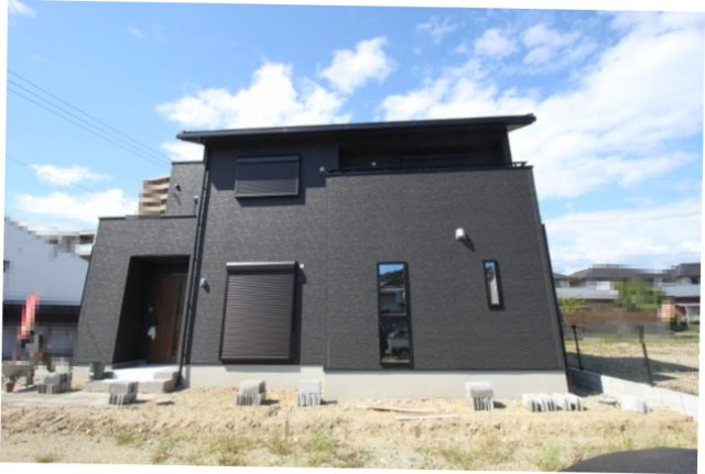 東石立町　新築戸建　2号棟　（全2区画）の外観|2号棟　土地面積　175.12㎡（約52.97坪）　建物面積112.20㎡（約33.94坪）
１階　62.10㎡／2階　50.10㎡　