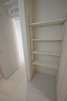 【収納】 | 【仲介手数料無料！！】府中市幸町2丁目　新築戸建て（全3棟）2号棟　7480万円