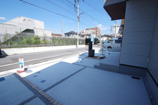 【駐車場】 | 【仲介手数料無料！！】府中市幸町2丁目　新築戸建て（全3棟）2号棟　7480万円