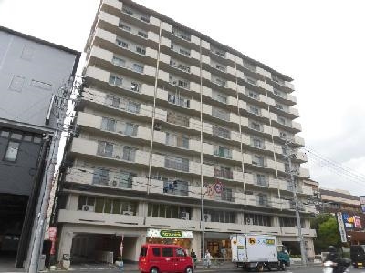 京都四条グランドハイツの外観