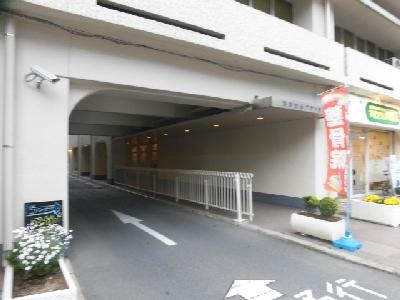 京都四条グランドハイツのエントランス