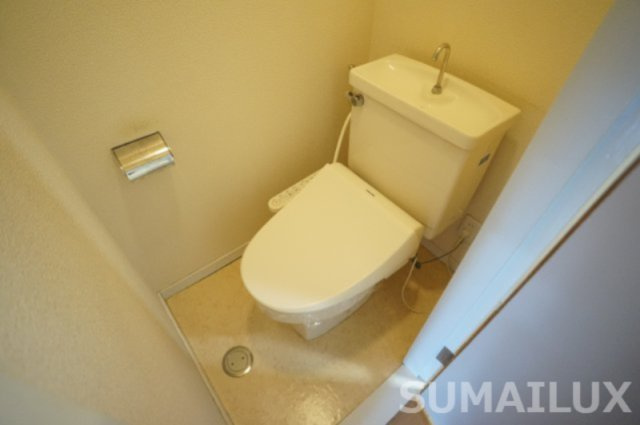 熊本市中央区大江１丁目の賃貸マンションのトイレ