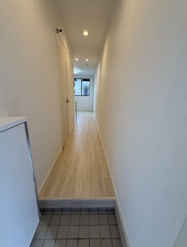【玄関】 | ラトゥール橋本