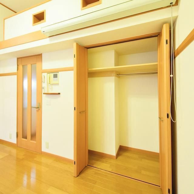 キャスルつつじヶ丘の収納