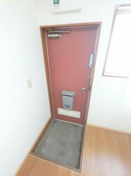パールハイツ山崎の玄関|きれいな玄関です
