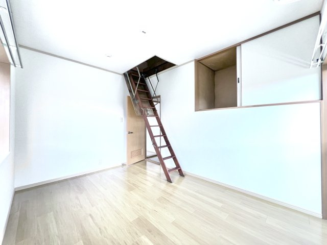 パールハイツ山崎の子供部屋|お子さんのいるうちは子供部屋に使ってはいかがでしょうか