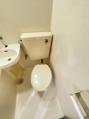 【トイレ】