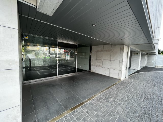 GENOVIA本羽田skygardenのエントランス