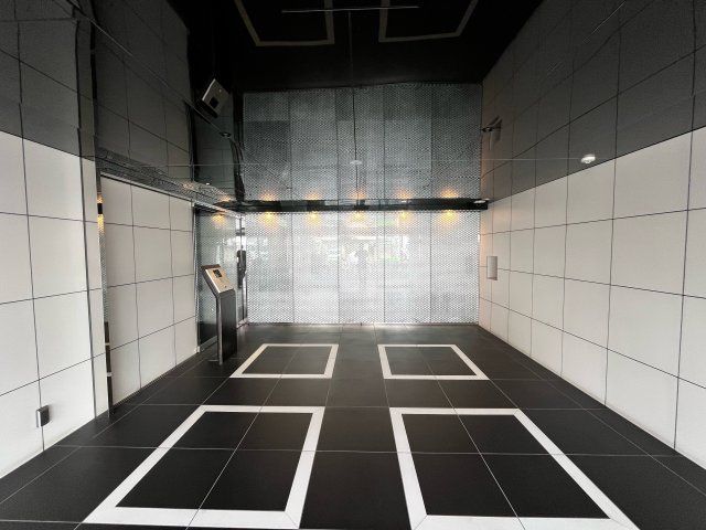GENOVIA本羽田skygardenのロビー