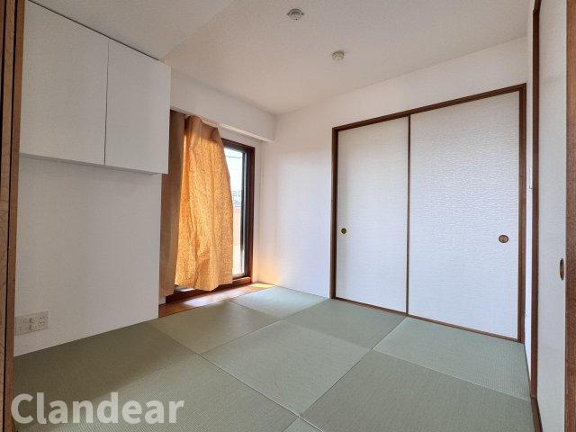 サンクタス新松戸ヴィレーヴの和室|ドキドキの新生活も、安心してスタート。ぴったりの住まいを見つけませんか？クランディアが一緒に住まい選びをサポートします‼　まずは、お気軽にお問合せください　＃クランディア