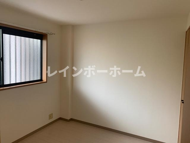 ＭＡＩＳＯＮ　ＣＯＭＦＯＲＣＥ【非対面接客対応！】接客・申込・契約　オンライン＆LINE　相談可！の寝室|使い勝手のいい寝室です