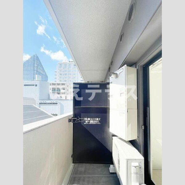 S-RESIDENCE神戸磯上通のバルコニー