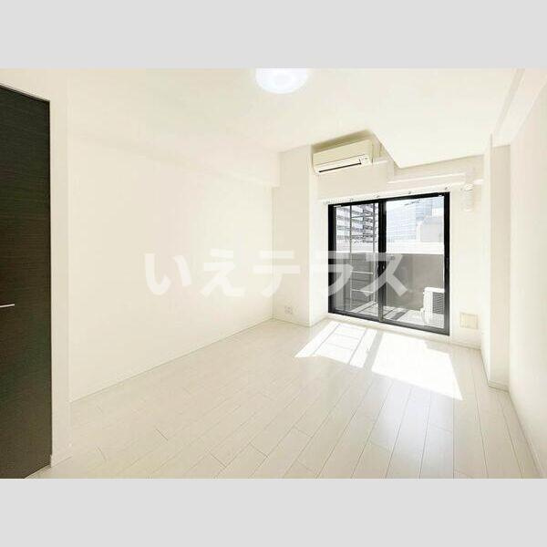 S-RESIDENCE神戸磯上通の居間・リビング