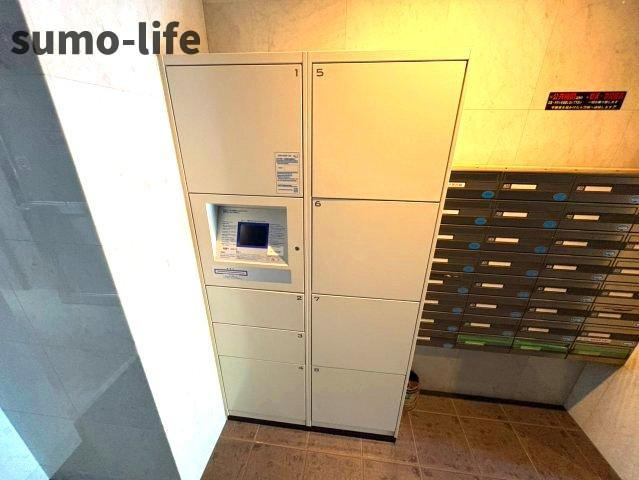 パセオ三軒寺通りのロビー