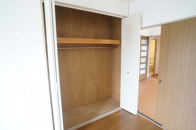 プリメゾン栄美寿の収納|参考、同建物・反転間取りの号室