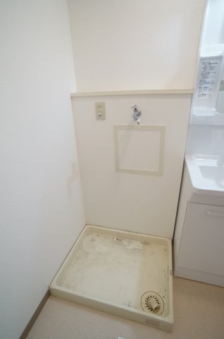 プリメゾン栄美寿の設備|参考、同建物・反転間取りの号室