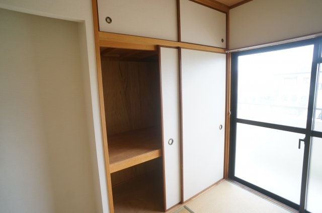 プリメゾン栄美寿の収納|参考、同建物・反転間取りの号室