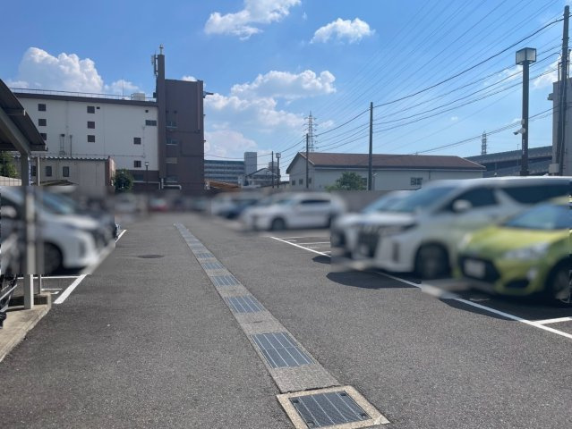 ◆ペット飼育可◆１０階東向き３LDK◆大手筋商店街まで徒歩７分◆クレアガーデン伏見桃山の駐車場|駐車場
