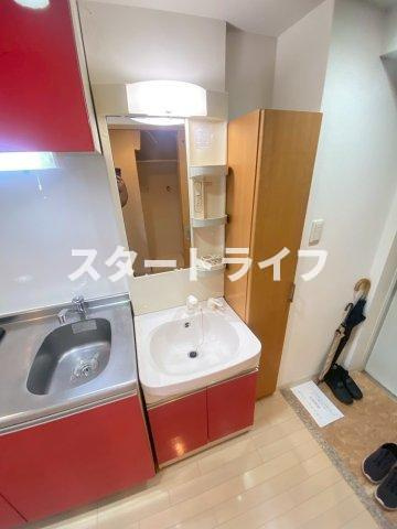 吹田市広芝町の賃貸マンションの洗面所