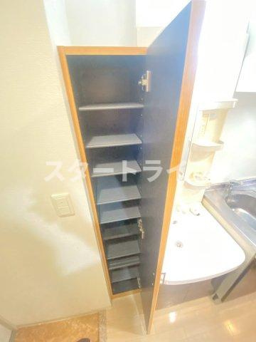 吹田市広芝町の賃貸マンションの玄関