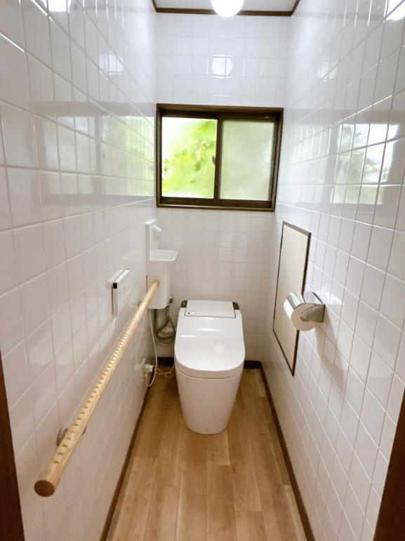 ひたちなか市大字津田　中古戸建のトイレ